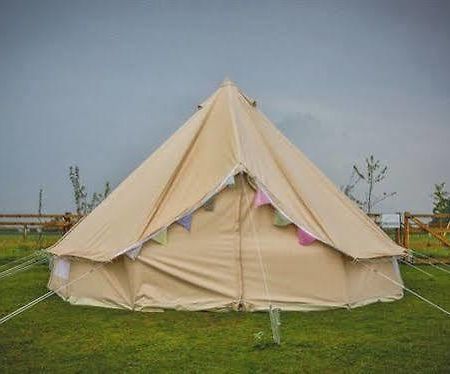 Skipbridge Farm Shepherds Huts Campground Green Hammerton Exterior foto